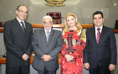 Conselheiro Sebastião Helvecio Ramos de Castro,Presidente Wanderley Ávila,Conselheira Adriene Barbosa de Faria Andrade e Conselheiro Cláudio Couto Terrão